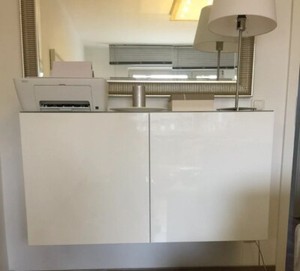 Besta Sideboard Mit 2 Turen Weiss Glasplatte 2 Glas Regal Boden 120lx 64hx42b Ebay