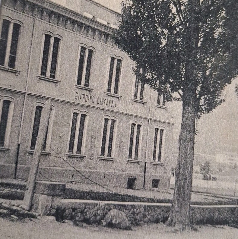 Foto 2 di 7