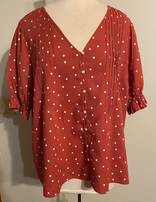 Old Navy Red Rust Pintuck V-Neck Button Up SS Linen Rayon Polkadot Top XL
