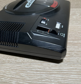 Sega Genesis 1601 Model 1 NON-TMSS  With Sonic Hedgehog 2