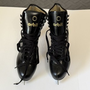 Orbit Figure Ice Skates Size 8 Men’s. Black. Great Condition.