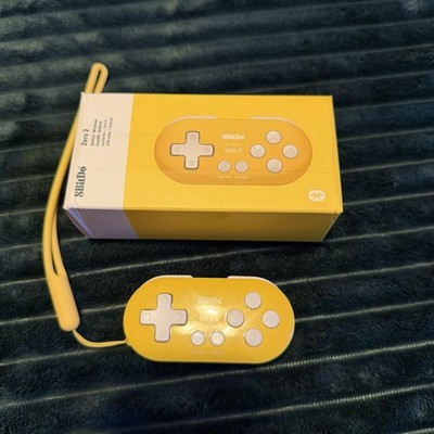 8BitDo Zero 2 Bluetooth Gamepad Yellow