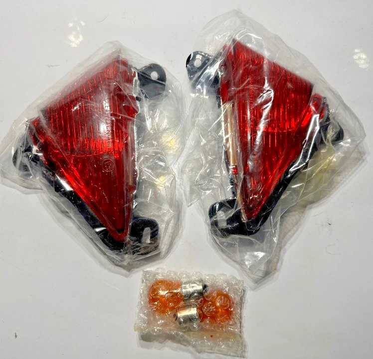 川崎忍者 ZX6/636、ZX10、ZX14、Concours、前转向信号镜头,红色 — 第 4/4 张图片