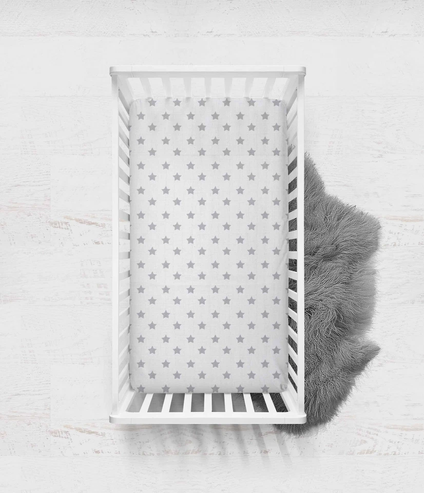 Paquete de 2 sábanas para cama o cuna Zak & Zoey gris estrella para niños pequeños (100 % algodón)  Foto 4 de 4