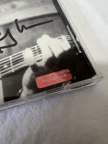 VTG Signed Autograph Bob Dylan Authentic Rare CD Album W/COA - Picture 2 of 9