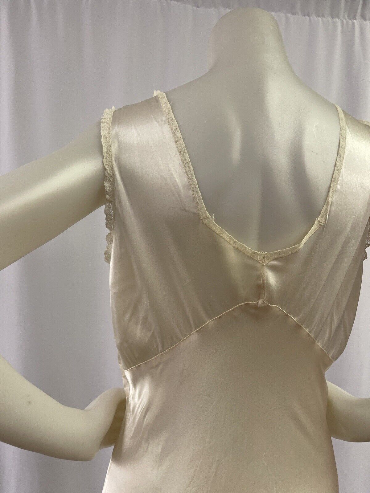 Vintage 1940s nightgown & robe set ivory Rayon bi… - image 8