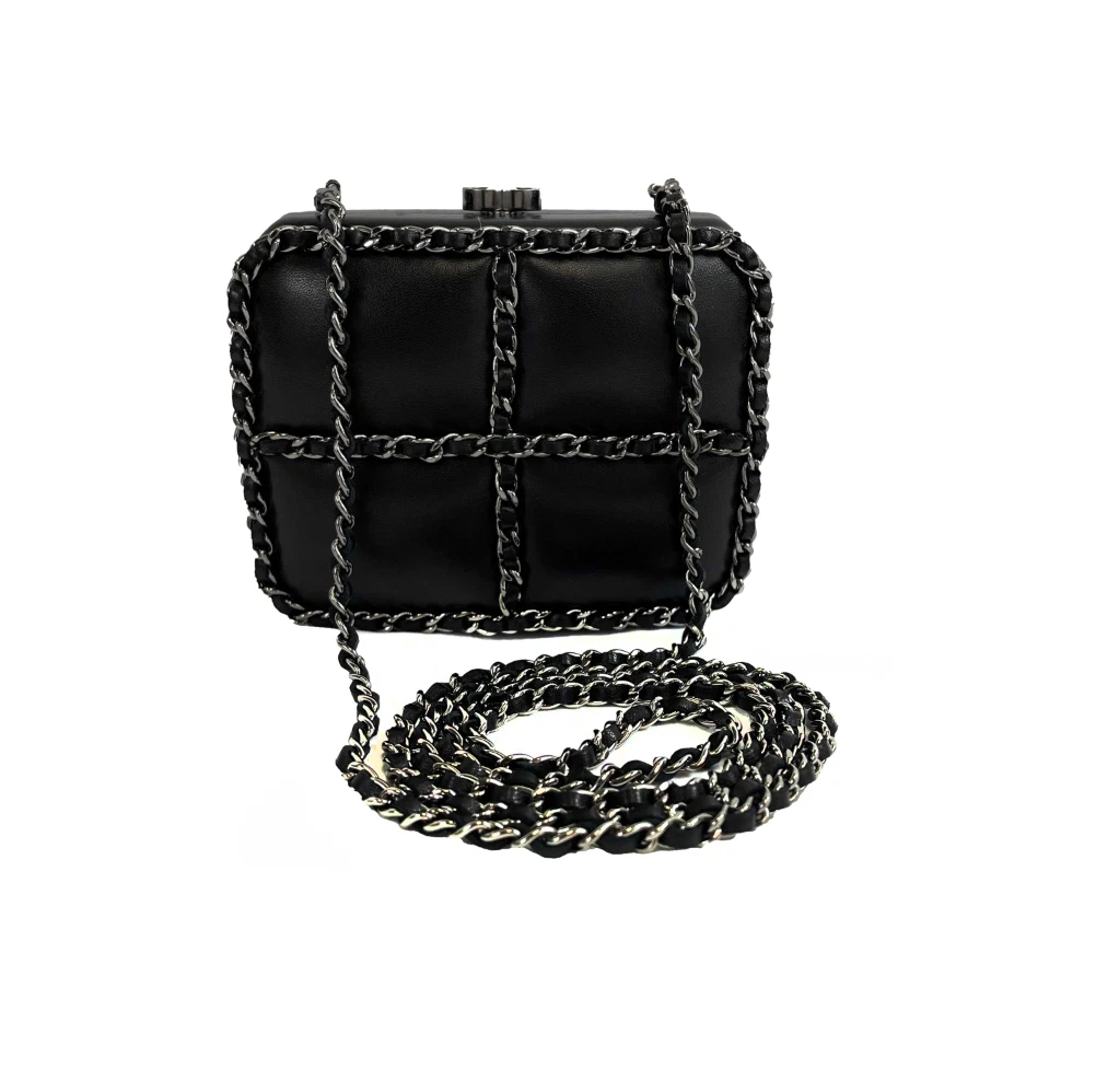 Chanel Black Leather Chain Links Barrel Clutch Bag at 1stDibs