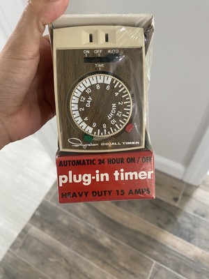 NEW VTG INGRAHAM Automatic 24 Hour Plug In Timer Heavy Duty 15 Amps Model 12-010