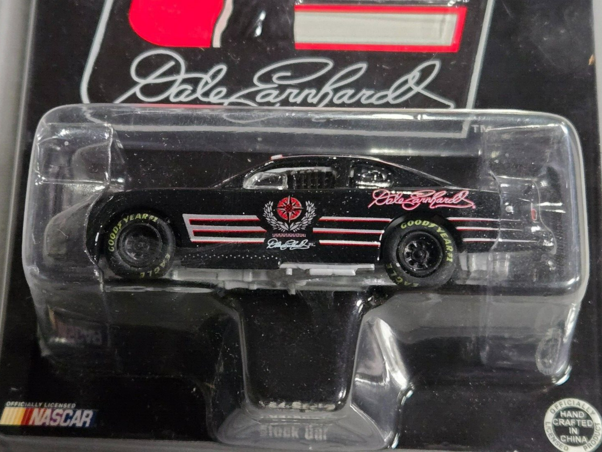 ミニカー　NASCAR Earnhardt Racing Family Rare! Vintage NASCAR #31 Dale Earnhardt Jr Mom 'N' Pop 1996