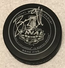 Bryan Bickell Signed Official 2013 Stanley Cup Game 5 Official Game Puck 