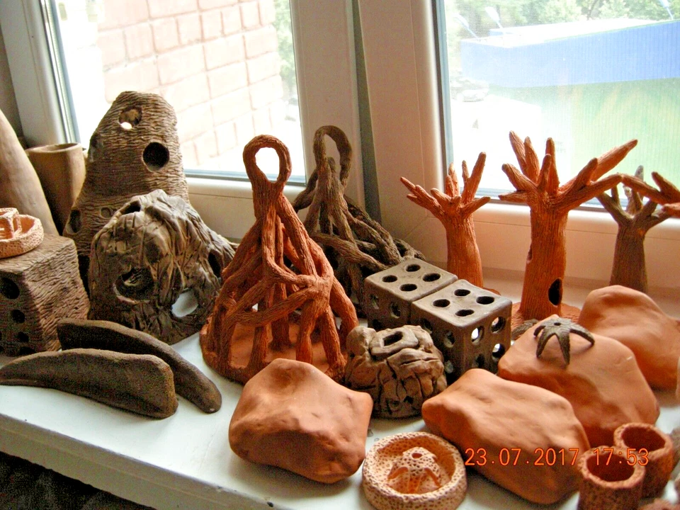 Aquarium decoration. Ceramic cave house Handmade fish tank decor hideout shrimp - Image 2 of 4