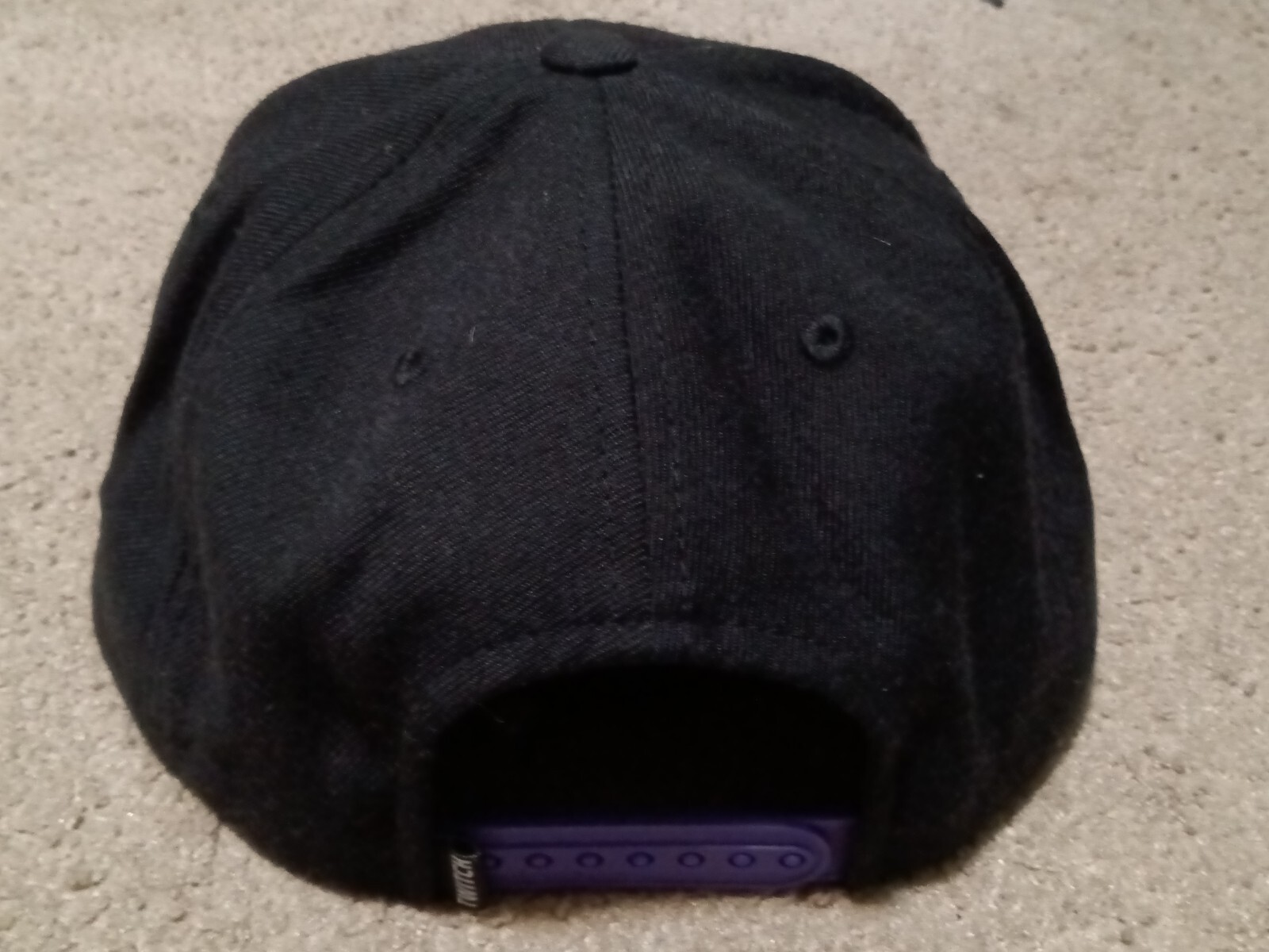 Twitch Glitch Official Logo Snapback Hat with Emotes … Gem