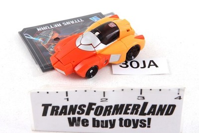 Autobot Wheelie Complete Legends Generations - Titans Return Transformers