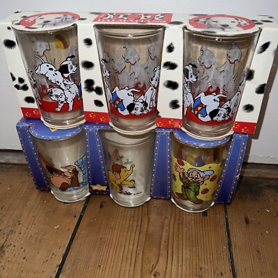 Vintage 90er Disney 101 Dalmatiner, Dschungelbuch, Schneewittchen Trinkgläser Neu