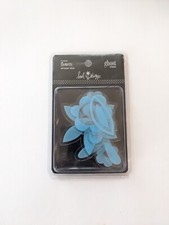 Heidi Swapp Ghost Shapes Flowers Whisper Blue