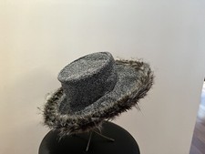 Women’s Black & Gray Gilles Francois Hat With Faux Fur Edges-Made In France