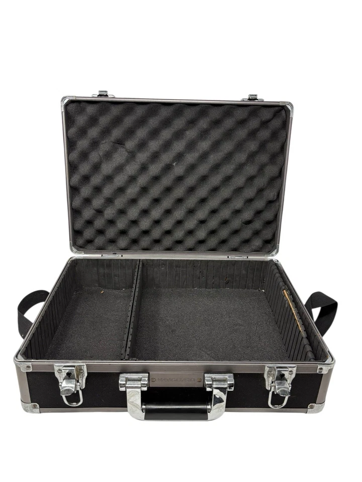 Estuche para cámara de audio y video de almacenamiento duro de aluminio negro plateado Vanguard 18 x 13 x 7" Foto 3 de 4