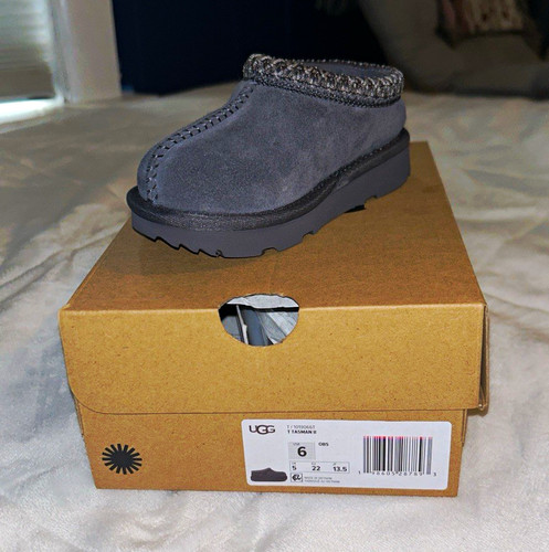 UGG Tasman Slipper