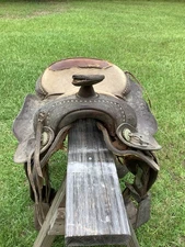Antique Leather Western Saddle