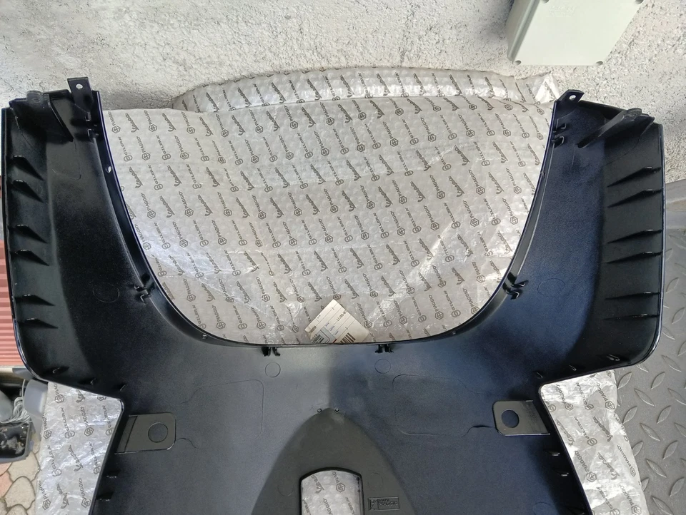 CARENA SOTTOPEDANA ORIG. GILERA RUNNER COD 9494090090 APPL IN FOTO (LAC) - Immagine 2 di 4