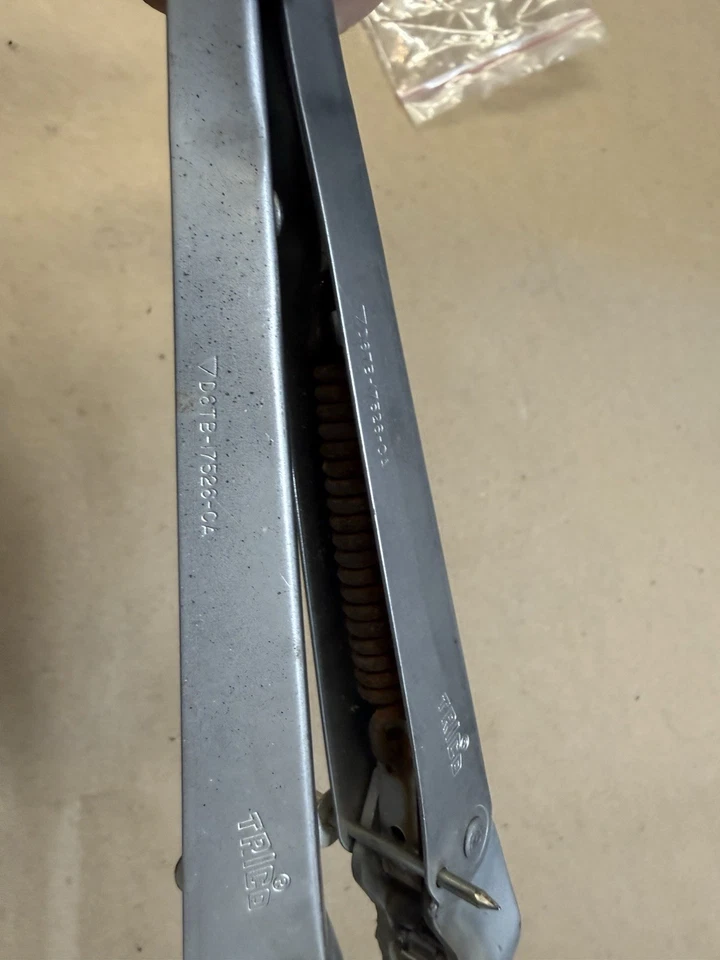 Brazos limpiaparabrisas Bronco 67-79 camioneta Ford 78 79 F100 F150 F250 F350 SS 1967-1979 Foto 3 de 3