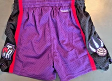 Mitchell & Ness Women’s Toronto Raptors Jump Shot Shorts Size XS NWT
