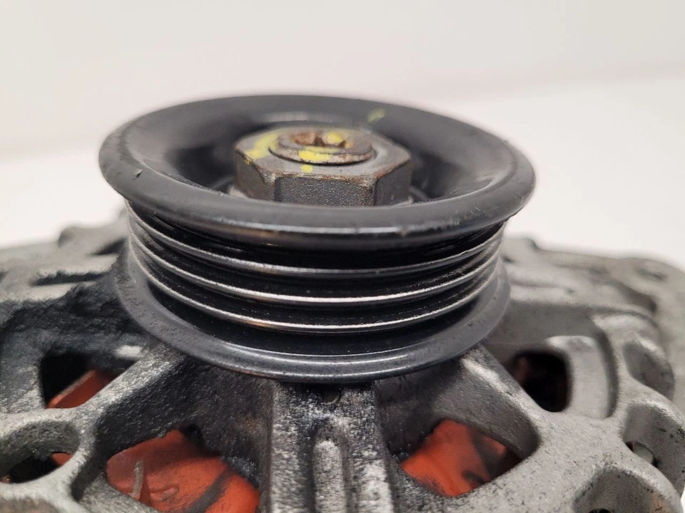 2007-2012 HYUNDAI ELANTRA Alternator Station Wgn 3730023650 - Image 3 of 4