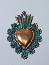 Handcrafted Peruvian Milagro Sacred Heart Tin  – Folk Art Peru 2 1/2". JBTr31