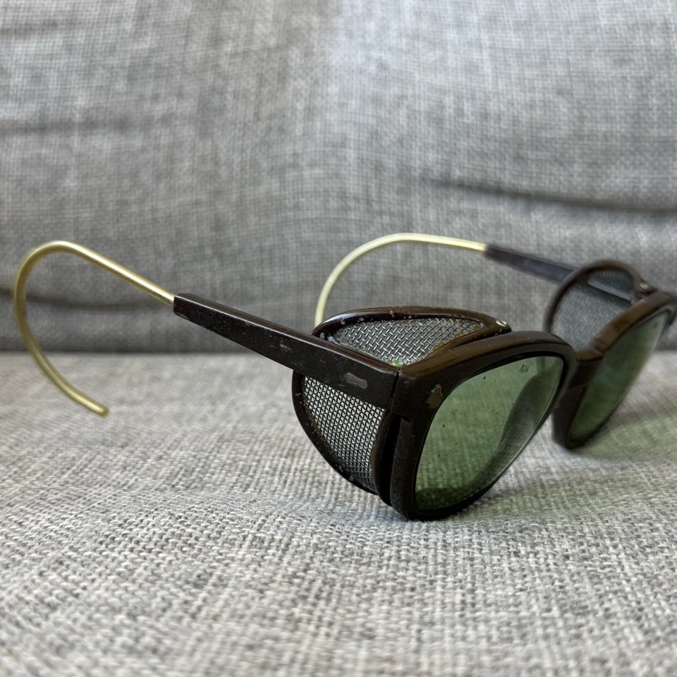 American Optical 6 3/4 Glasses Brown Horn Rim Side Shield Cable Temples VTG 50’s - Image 2 of 4