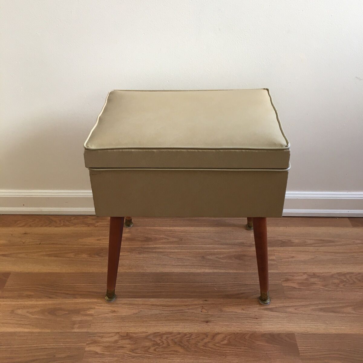 Vintage Singer Sewing Stool Ottoman With Storage Compartment Vintage Singer Sewing Stool Ottoman With Storage Compartment