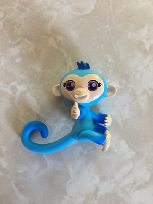 Fingerlings Minis Blind Bag Series 1 Lisa Blue Monkey Figure NEW