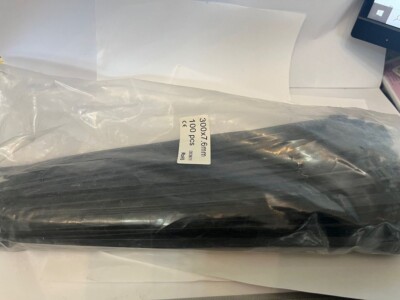 300*7,6 mm SCHWARZ KABELBINDER NYLON KUNSTSTOFF STARK STRAPAZIERFÄHIG REISSVERSCHLUSS BINDER 100 Stück