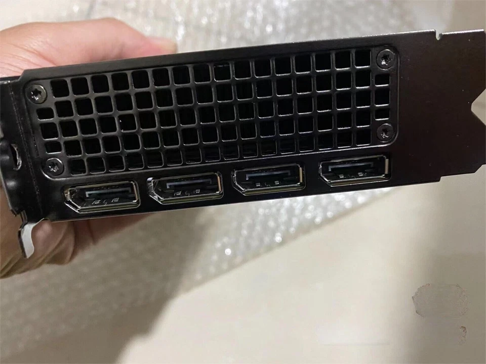 Dell Nvidia Quado RTX A5000 24GB GDDR6 PCIe 4xDisplay Port Graphics Card - Image 4 of 4