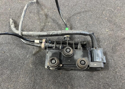 2013 - 2016 OEM Land ROVER LR4 Front Suspension Leveling Valve Block RVH000095