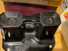VINTAGE SAWYERS VIEW-MASTER STEREOSCOPE VIEWER BLACK BAKELITE ORIG BOX & LIST