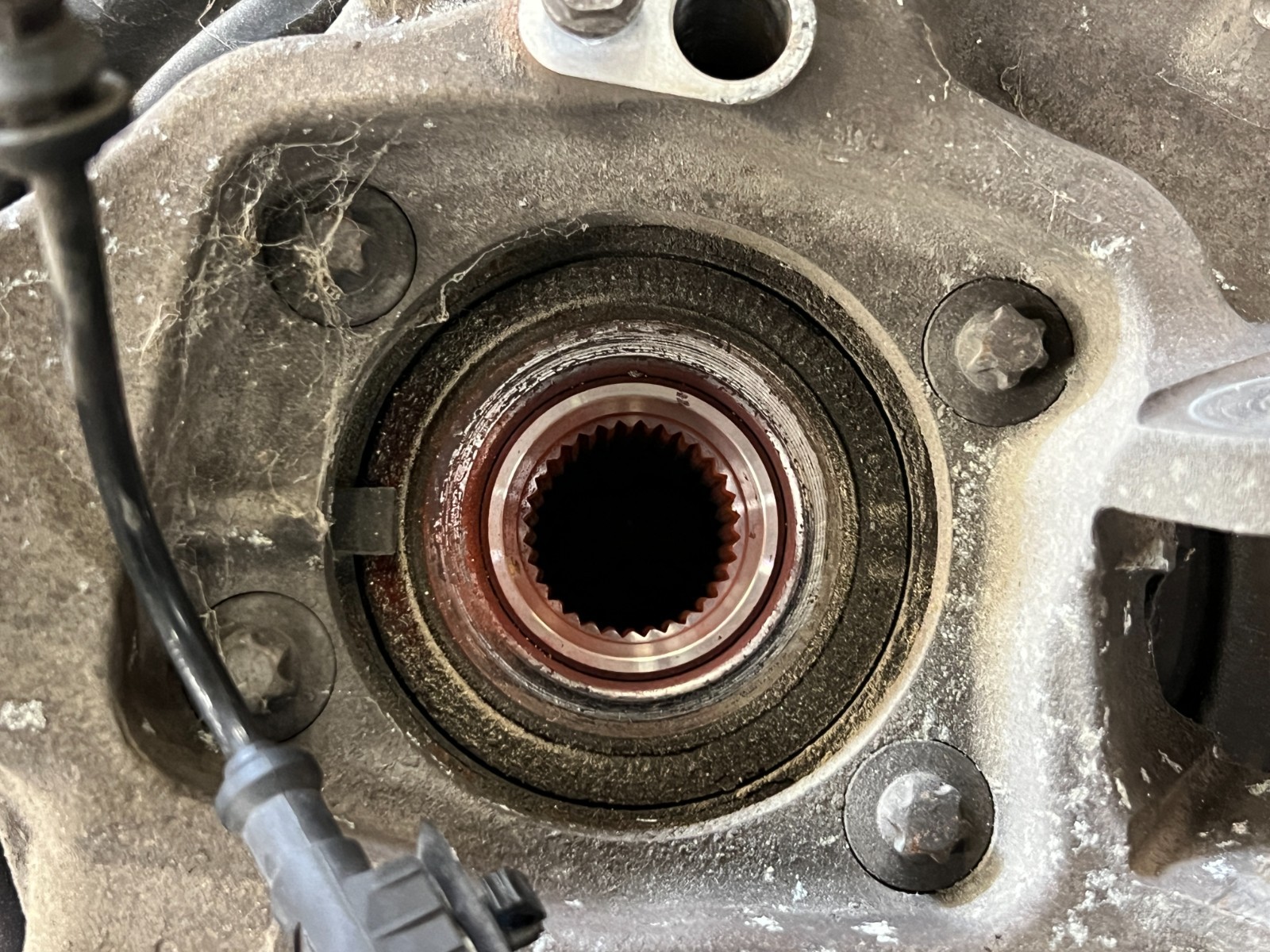 ⭐2014-2017 MASERATI QUATTROPORTE AWD REAR LEFT SPINDLE KNUCKLE HUB OEM LOT2638
