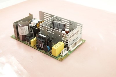 Waters ACQUITY UPLC TÜV Detektor Netzteil Condor GPC80P-103