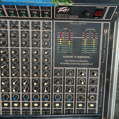 Vintage Peavey Mark III Series 16 Channel Analog Mixer Mixing