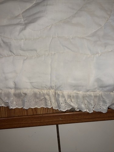 Springmaid 66 X 82 ( Twin) Cream Lace/doily Hem Comforter - 第 2/5 張圖片