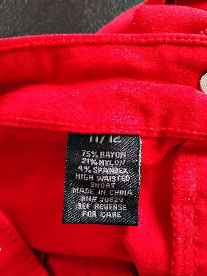 Pantalones cortos para mujer RUE 21 elásticos rojos de alto desperdicio talla: 11/12 Foto 4 de 4