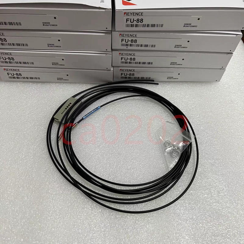 1PC New Keyence FU-88 Fiber Optic Sensor FU88 Amplifier Sensor