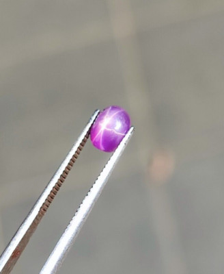 Natural Ceylon Star Sapphire  Pinkish Purple No Heat 6-Ray Star 1.25 Ct