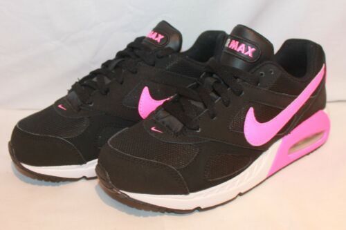 KIDS NIKE AIR MAX IVO BLACK PINK TRAINER 579998-060 - Afbeelding 1 van 8