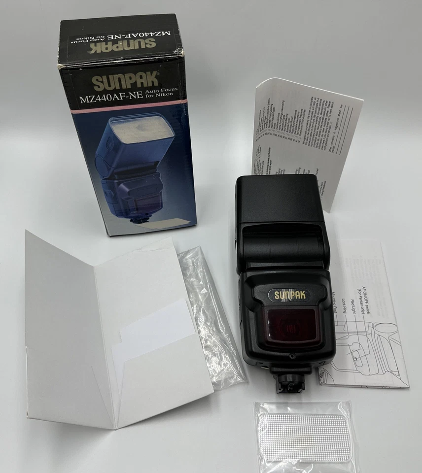Sunpak Electronic Camera Flash MZ440AF-NE Auto-Focus for NIKON - Image 2 of 4