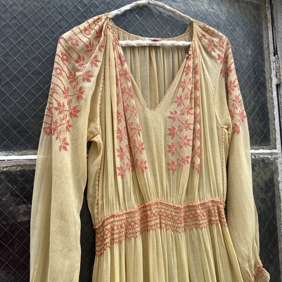 Vintage 1930s Hungarian Peasant Dress Yellow &Peach Hand Embroidery Smocking 20s - Image 2 of 4