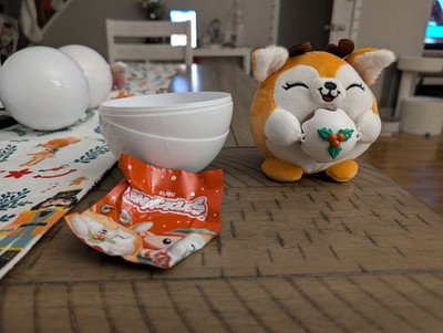 Christmas Snackle 5.5'' - Frosty the Elk with Shell - Zuru