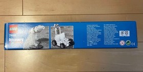 LEGO Discovery Saturn V Moon Mission 7468 In 2003 New Retired