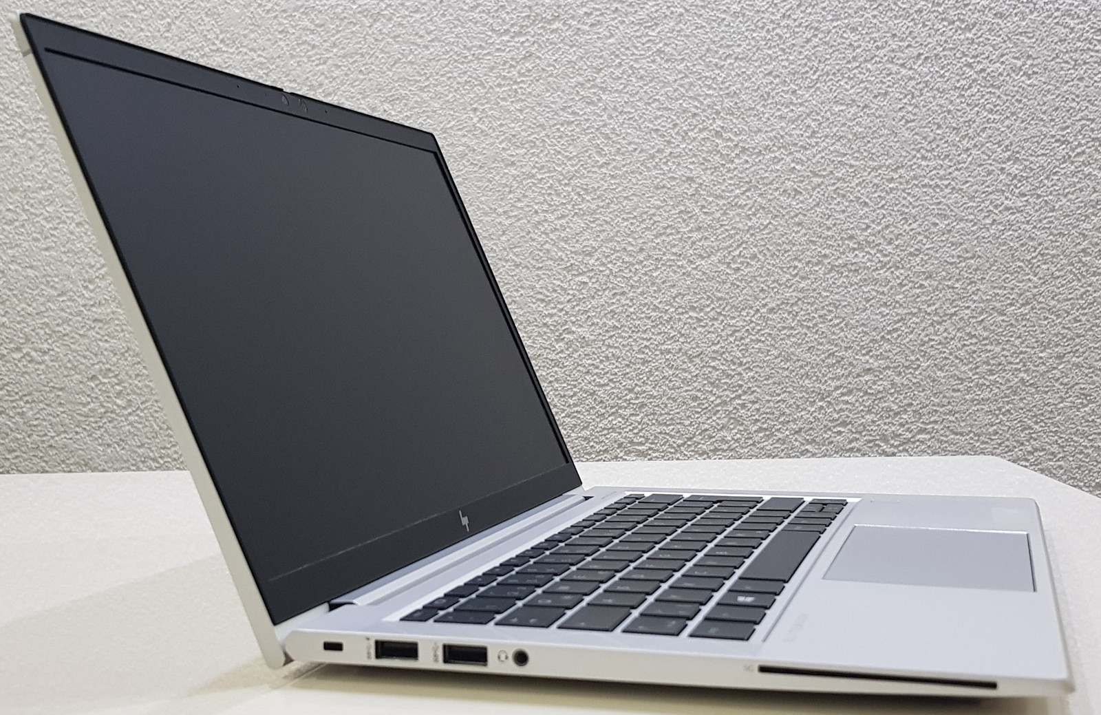 HP EliteBook 835 G7 AMD RYZEN 7 PRO 4750U 256GB NVMe 8GB RAM WWAN Windows 11 Pro