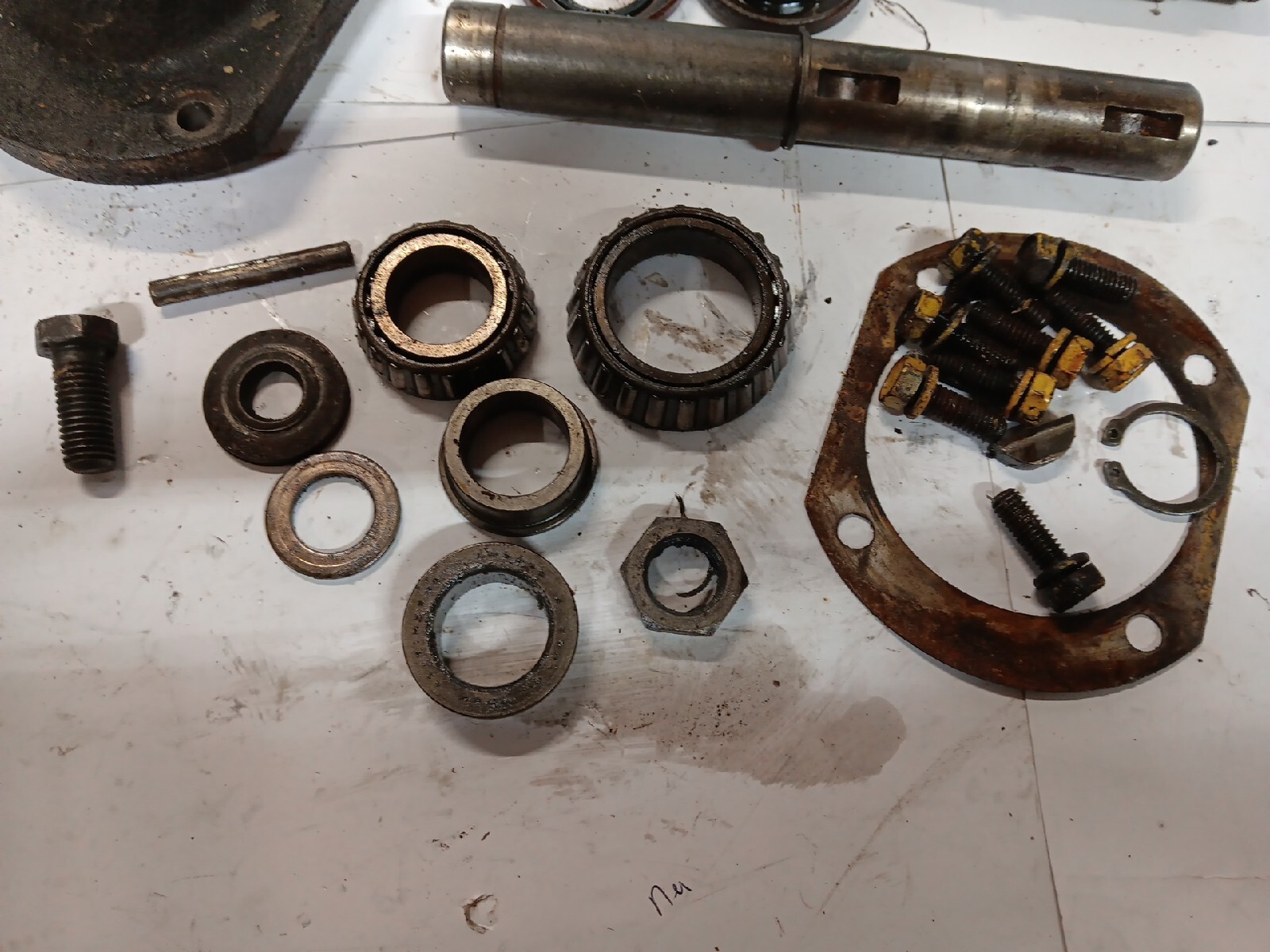 John Deere F725 Front Mount 54" Mower Deck Gearbox Gear Box TCA22076 A8 eBay