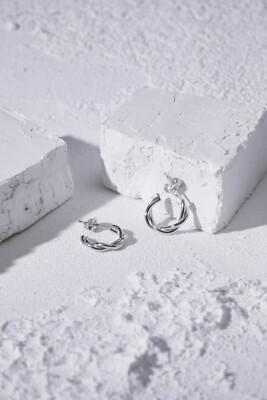 SEVENTEEN 8th Anniversary Merch 'CONNECT' Official Earrings | eBay